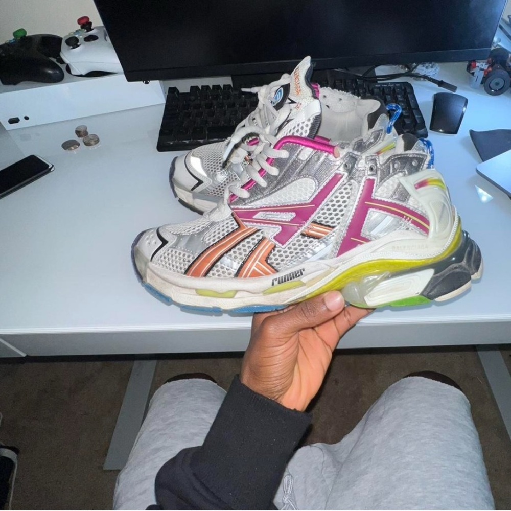 Multicolor sneakers